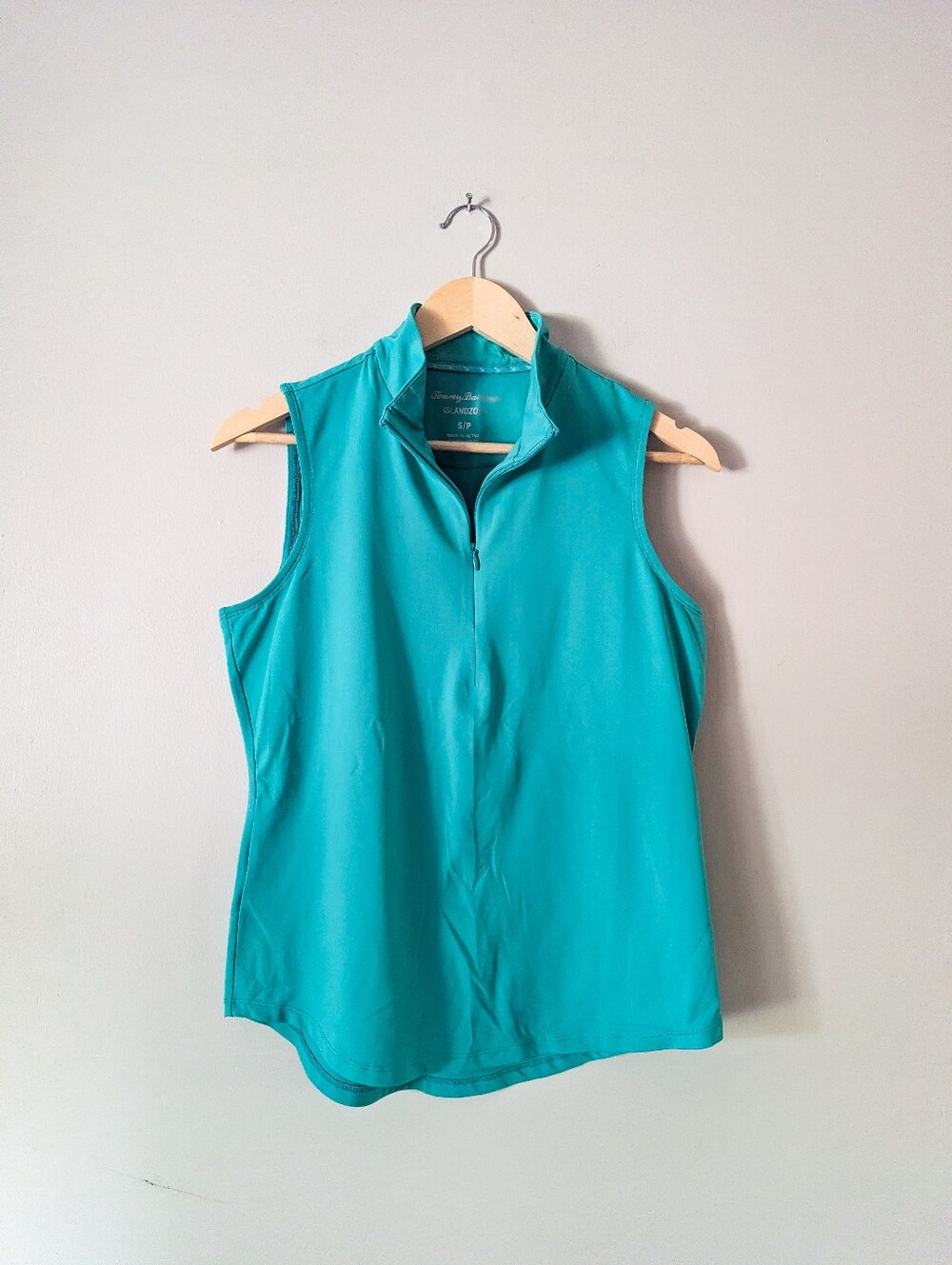 Tommy Bahama Island Zone Blue Athleisure Tank